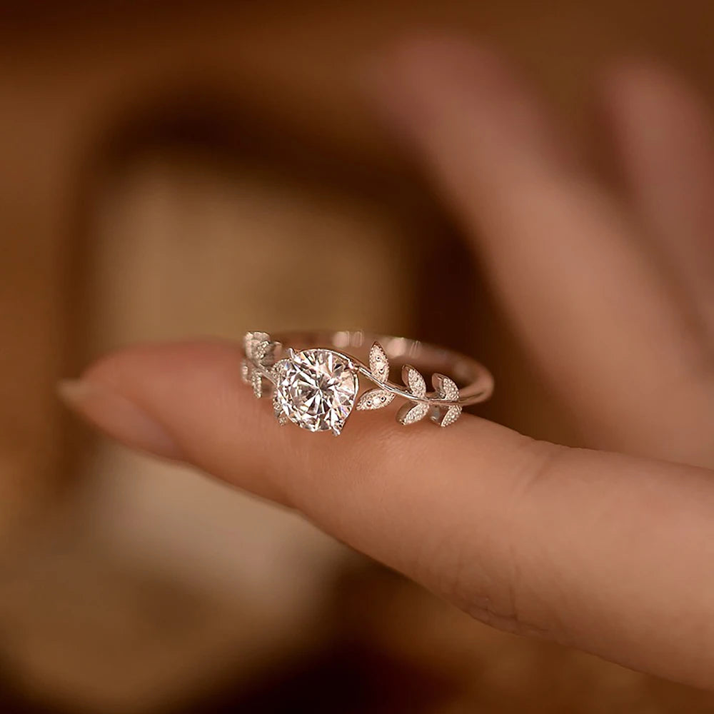 Moissanite engagement ring for woman 925 sterling silver plated