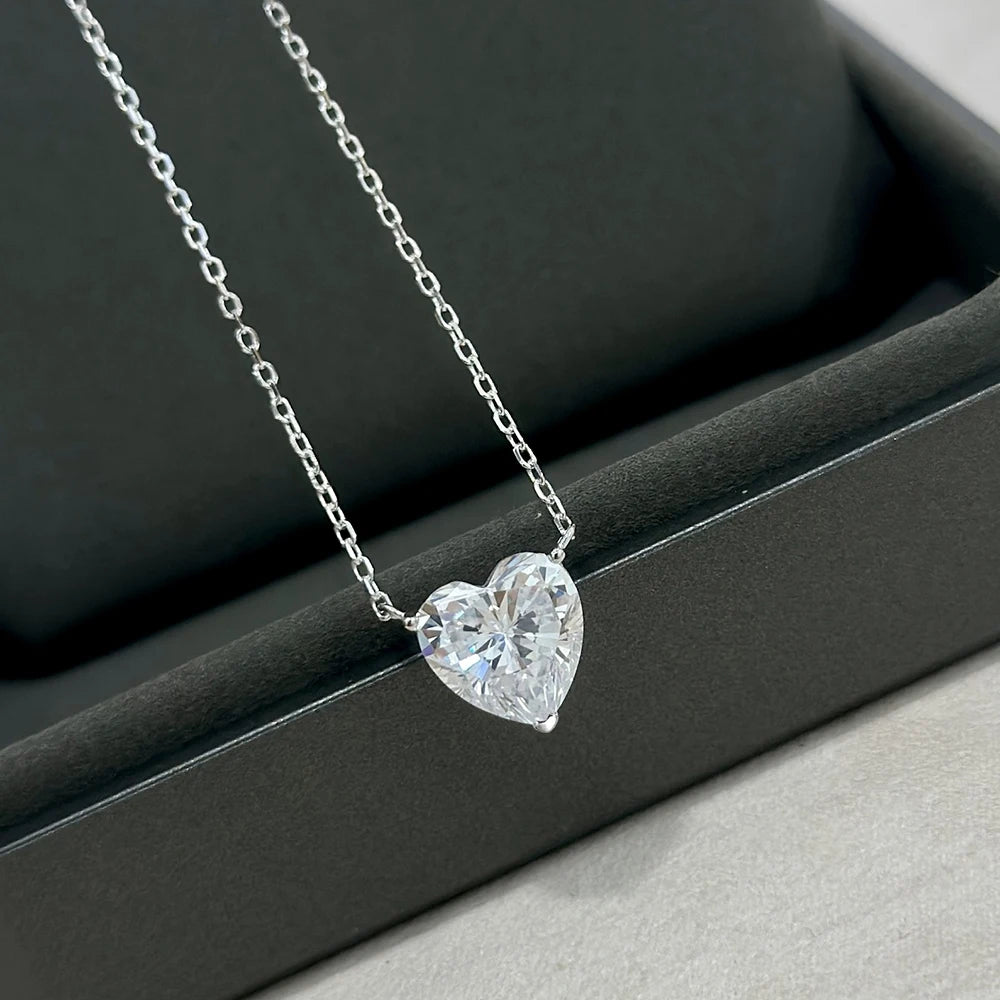 4CT Heart Shape Moissanite Pendant Necklace